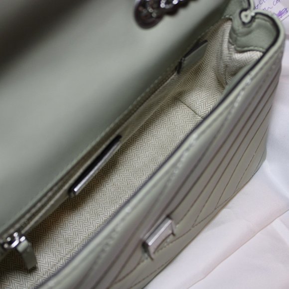 Tory Birch Kira Chevron Quilted Small Convertible Shoulder/Crossbody Bag (NEW) - Picture 5 of 5